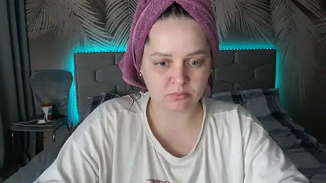 uliastar online show from 3, 3, 2025