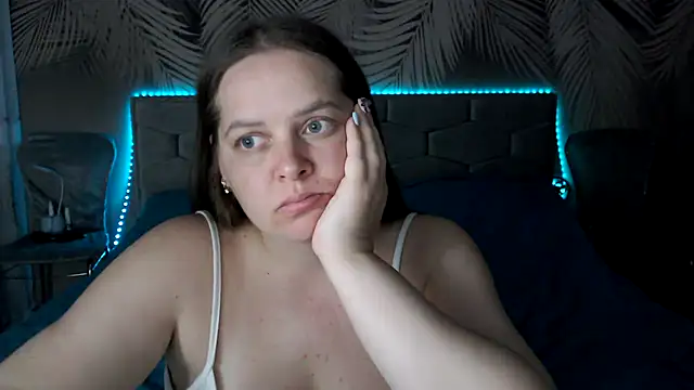 uliastar online show from 14, 7, 2026