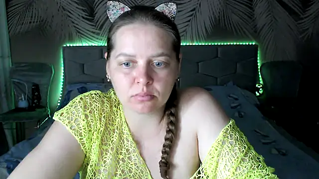 uliastar online show from 21, 7, 2026