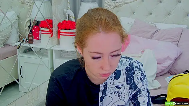 Snapshot of TinaBrook chatting on 2, 10, 2025 TinaBrook online show from 2, 10, 2025