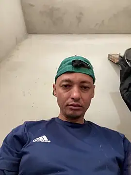 alexsandropllt online show from 30, 4, 2026
