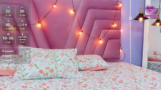 kinkylittlegirll online show from 19, 2, 2026