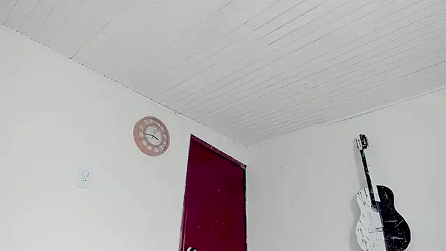 Hott Hanna online show from 3, 2, 2025