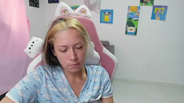 MommyMiaWs online show from 12, 2, 2026