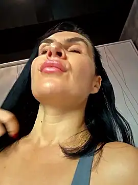 XeniaBlu online show from 10, 11, 2025