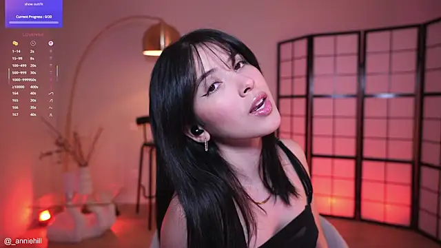 Snapshot of anniehillofficial chatting on 13, 12, 2025 anniehillofficial online show from 13, 12, 2025