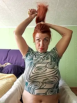 KiraXTender online show from 24, 9, 2025