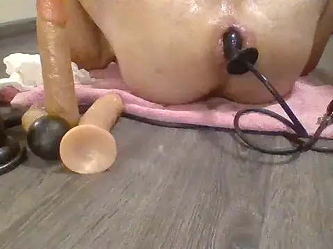 mrfeet58 online show from 28, 4, 2026