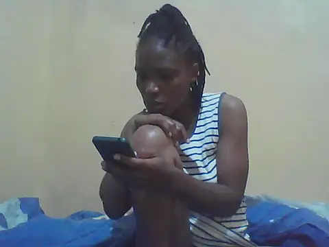 Smillie prety online show from 23, 11, 2025