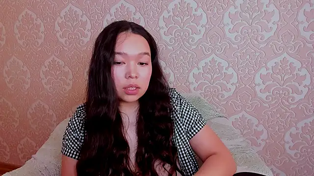 Snapshot of Kris_top_Lee chatting on 14, 4, 2026 Kris top Lee online show from 14, 4, 2026