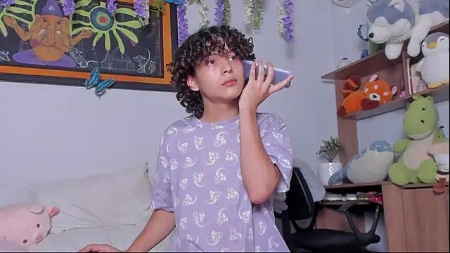 Cherry boy 18 online show from 18, 2, 2025