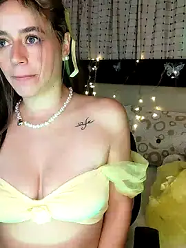 Natalia Suarez online show from 4, 1, 2025
