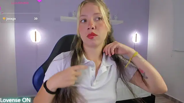 Snapshot of nataly_rodri chatting on 30, 6, 2026 nataly rodri online show from 30, 6, 2026