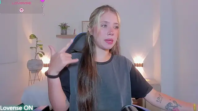 Snapshot of nataly_rodri chatting on 5, 7, 2026 nataly rodri online show from 5, 7, 2026