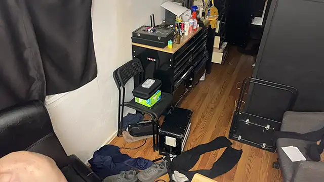 leanjamesdean online show from 4, 6, 2026