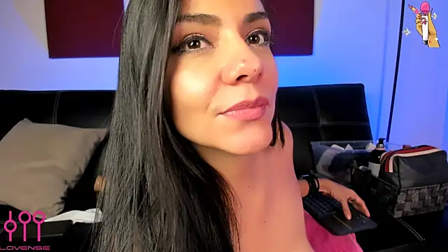 Samara Kim online show from 12, 1, 2025