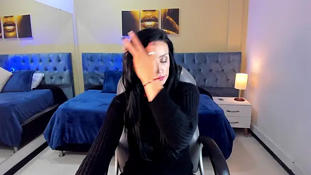 Kristen Garner online show from 11, 3, 2025