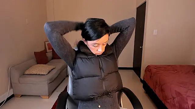 Kristen Garner online show from 20, 4, 2026