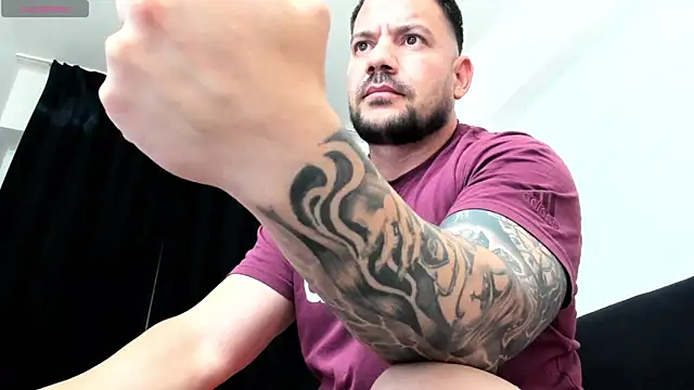 musclemonster31 online show from 29, 10, 2025