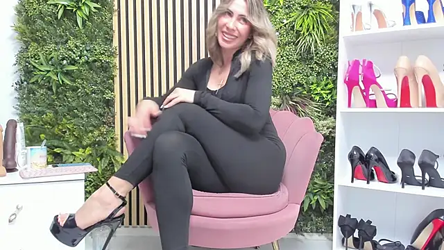 sweetcherry30 online show from 21, 4, 2026