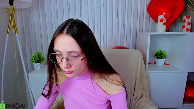 Lexi Split online show from 24, 4, 2026