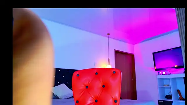 SQUIRT4UMEGAN online show from 22, 7, 2026