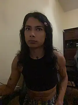 calliemaggotbone online show from 27, 6, 2026