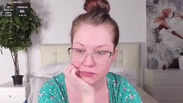 CutieGinger online show from 6, 2, 2026