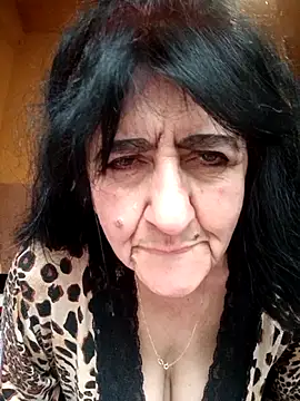 Lovely Lori online show from 23, 4, 2026