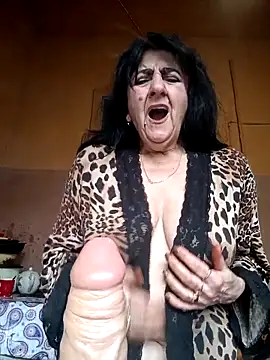 Lovely Lori online show from 27, 4, 2026