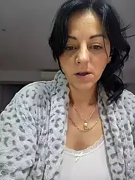 bruneta sexy23 online show from 8, 12, 2024