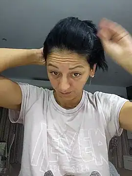 bruneta sexy23 online show from 26, 10, 2025