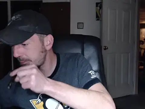 Snapshot of pensguy30 chatting on 11, 12, 2024 pensguy30 online show from 11, 12, 2024