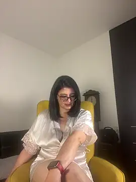 Snapshot of adriana71 chatting on 29, 5, 2026 adriana71 online show from 29, 5, 2026
