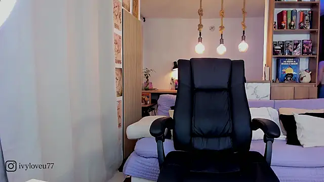 Snapshot of ivyloveu11 chatting on 28, 2, 2026 ivyloveu11 online show from 28, 2, 2026