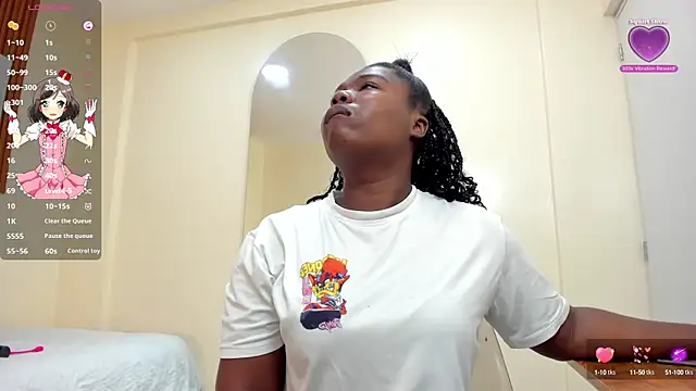 Snapshot of Cristale69 chatting on 23, 12, 2024 Cristale69 online show from 23, 12, 2024