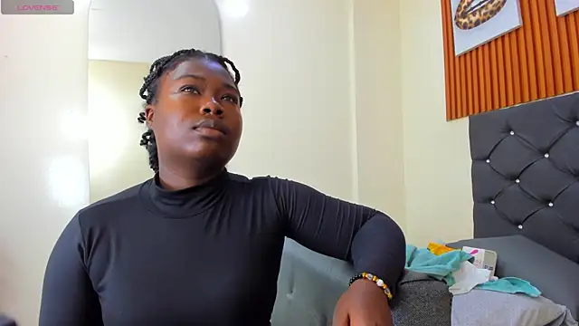 Snapshot of Cristale69 chatting on 14, 9, 2025 Cristale69 online show from 14, 9, 2025