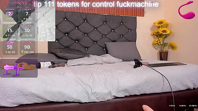 Snapshot of Cristale69 chatting on 18, 9, 2025 Cristale69 online show from 18, 9, 2025