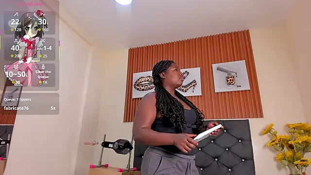 Snapshot of Cristale69 chatting on 14, 10, 2025 Cristale69 online show from 14, 10, 2025