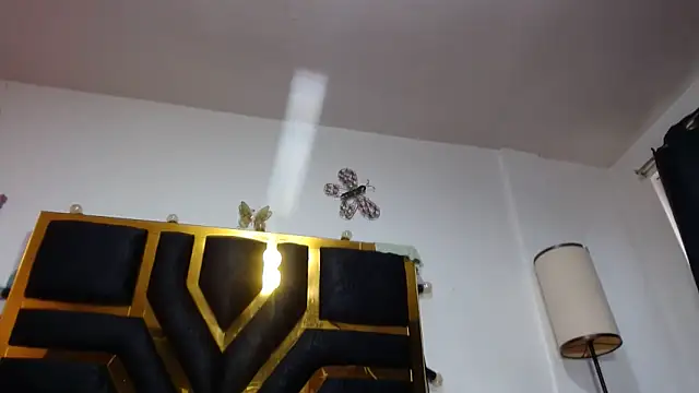 Helennahot online show from 28, 4, 2026