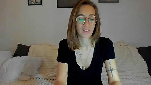 DesireMore90 online show from 16, 1, 2026