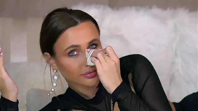 AnaisBellas online show from 3, 1, 2025