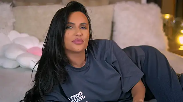 AnaisBellas online show from 2, 3, 2025