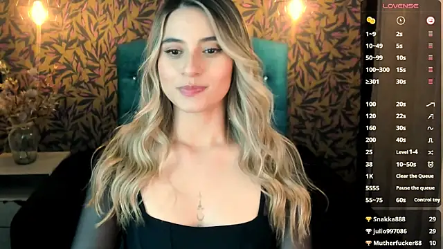 Snapshot of KiaraCarter chatting on 27, 2, 2025 KiaraCarter online show from 27, 2, 2025