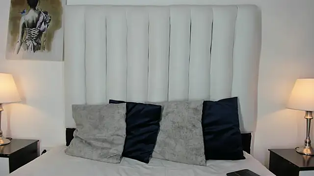 Snapshot of Violet_queen20 chatting on 24, 9, 2025 Violet queen20 online show from 24, 9, 2025