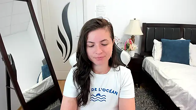 Snapshot of AmyPure_ chatting on 19, 6, 2026 AmyPure online show from 19, 6, 2026