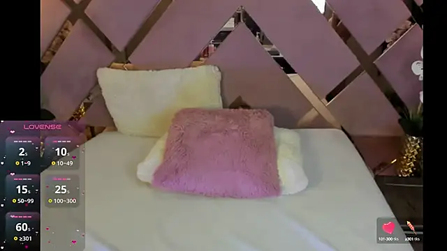 SHANONCLARK online show from 20, 3, 2025