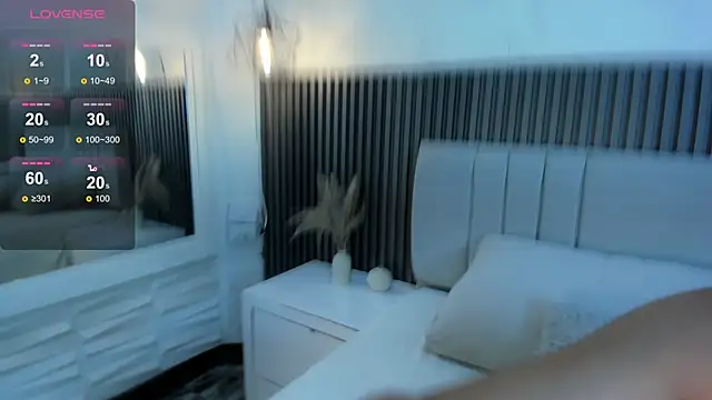 SHANONCLARK online show from 5, 11, 2025