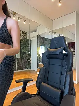 MileySin1111 online show from 22, 4, 2026