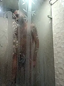 Snapshot of Aron_Baylor chatting on 15, 9, 2025 Aron Baylor online show from 15, 9, 2025